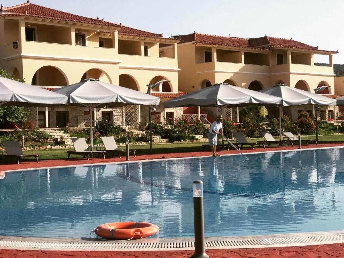 Aktaion Resort Gythio Bagian luar foto