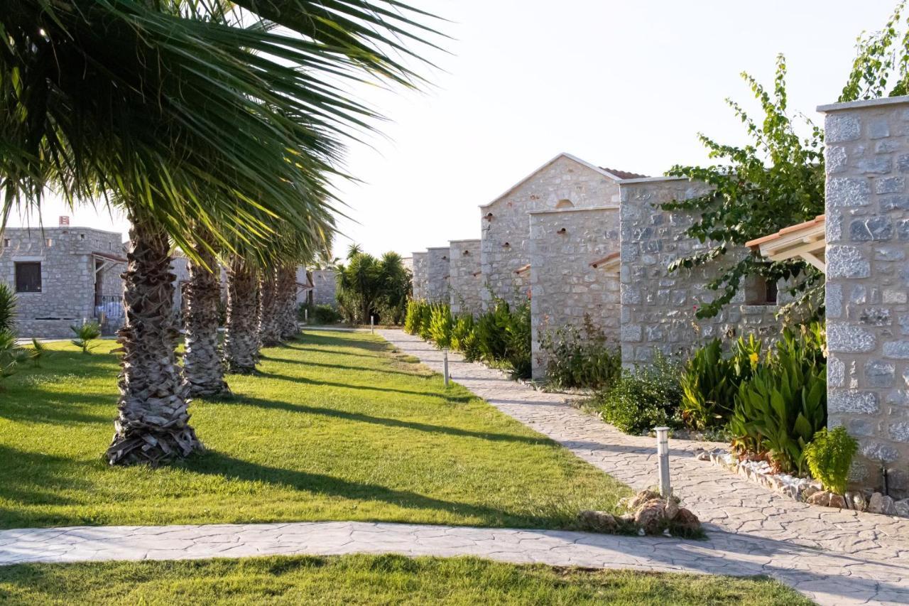 Aktaion Resort Gythio Bagian luar foto