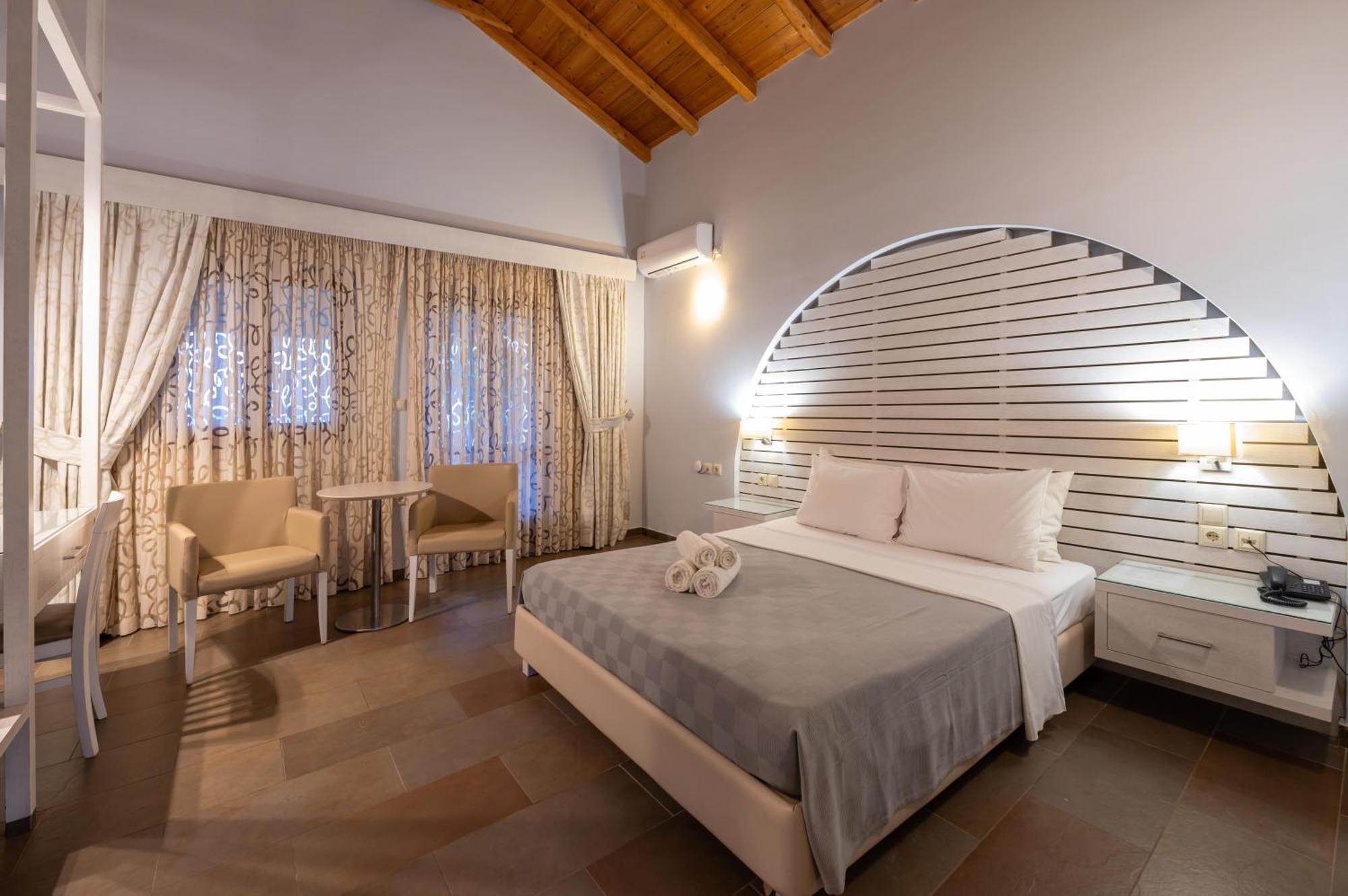 Aktaion Resort Gythio Bagian luar foto
