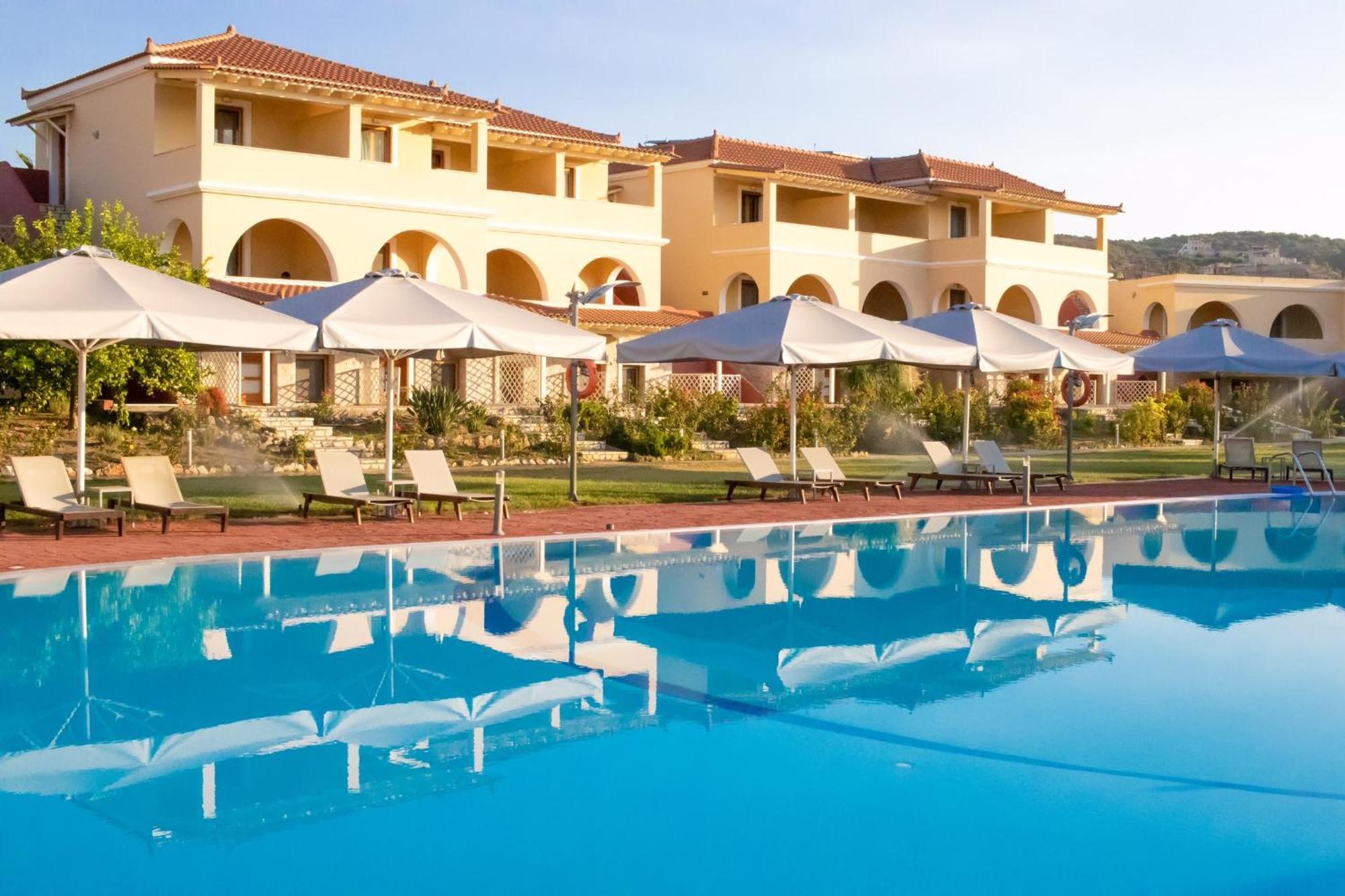 Aktaion Resort Gythio Bagian luar foto