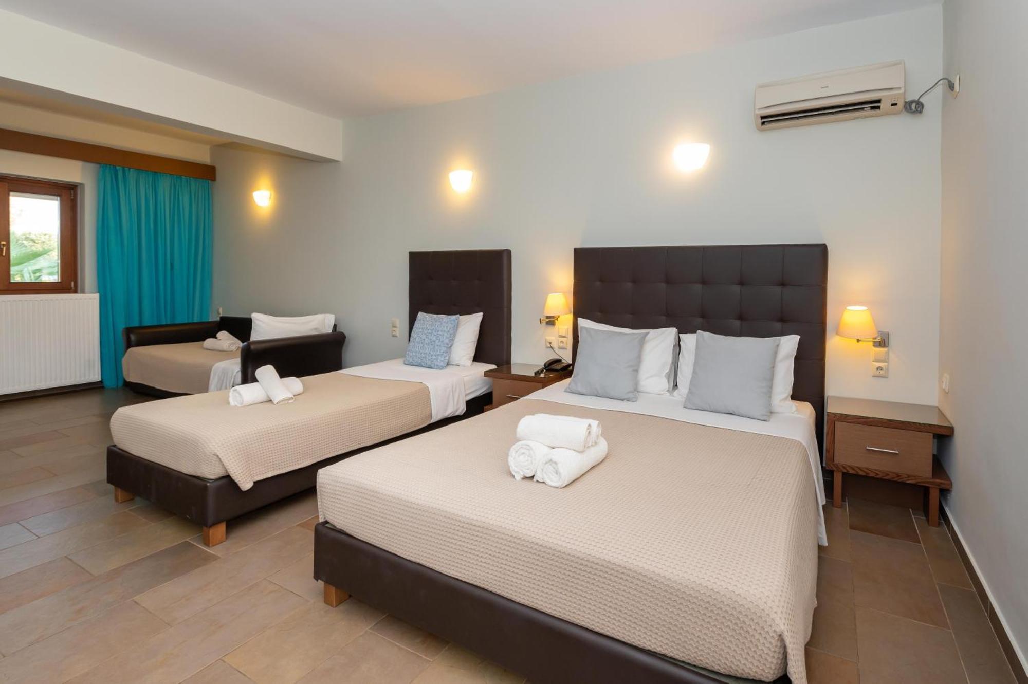 Aktaion Resort Gythio Bagian luar foto