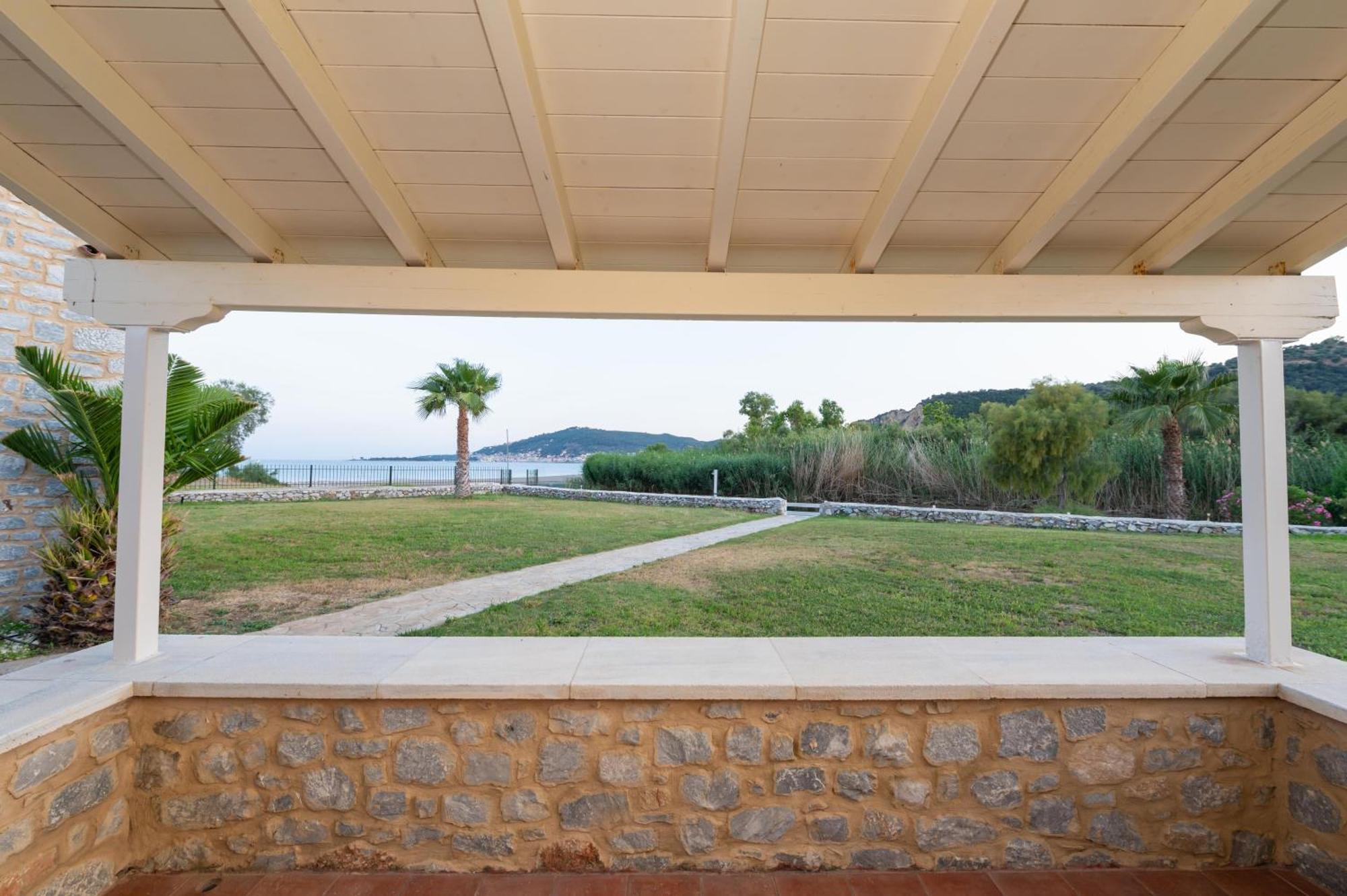 Aktaion Resort Gythio Bagian luar foto