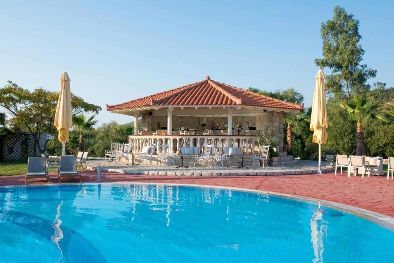 Aktaion Resort Gythio Bagian luar foto